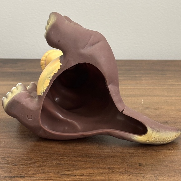 VINTAGE 1988 Land Before Time LITTLE FOOT Dinosaur Rubber Hand Puppet Pizza Hut - Picture 10 of 11